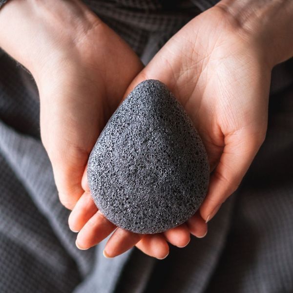 Tweezy Facial Exfoliator Konjac Sponge 100% Natural Charcoal