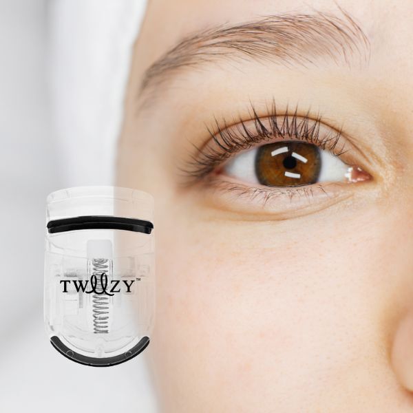 Tweezy Mini Eyelash Curler