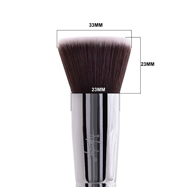 Nanshy Flawless Flat Top Kabuki Foundation Brush (White)