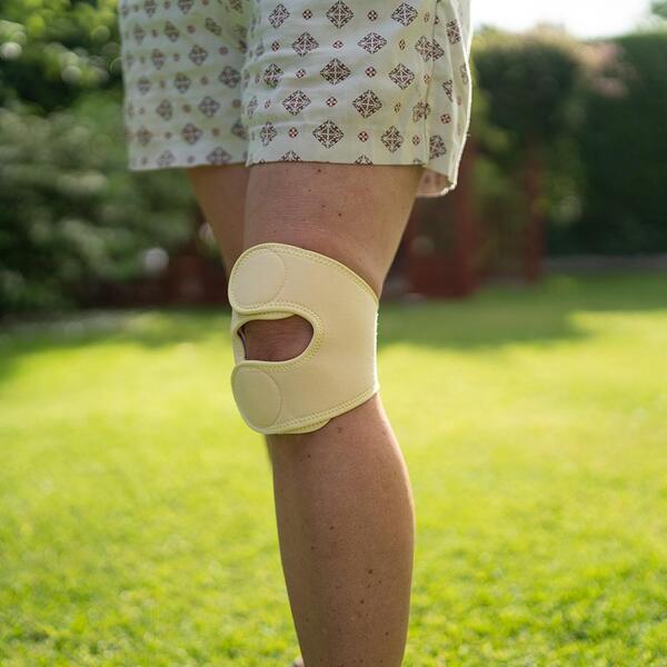 Lifemax Massaging Knee Support