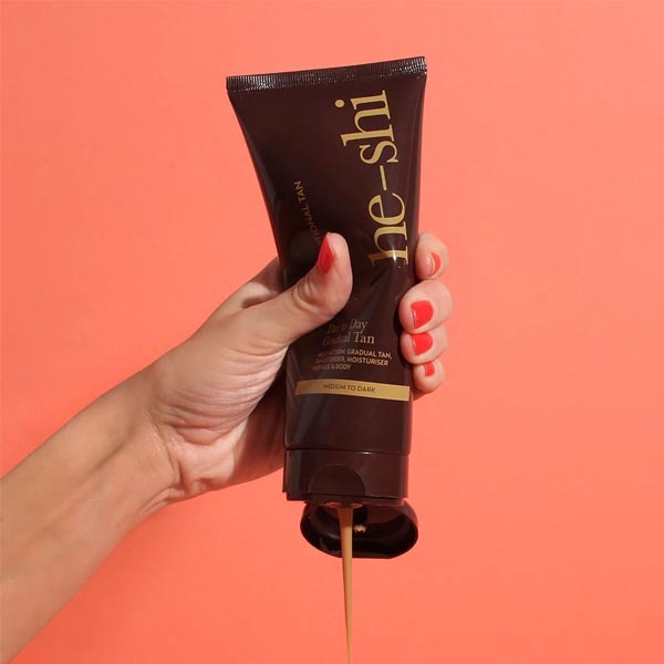 He-Shi Dark Day to Day Gradual Tan 200ml