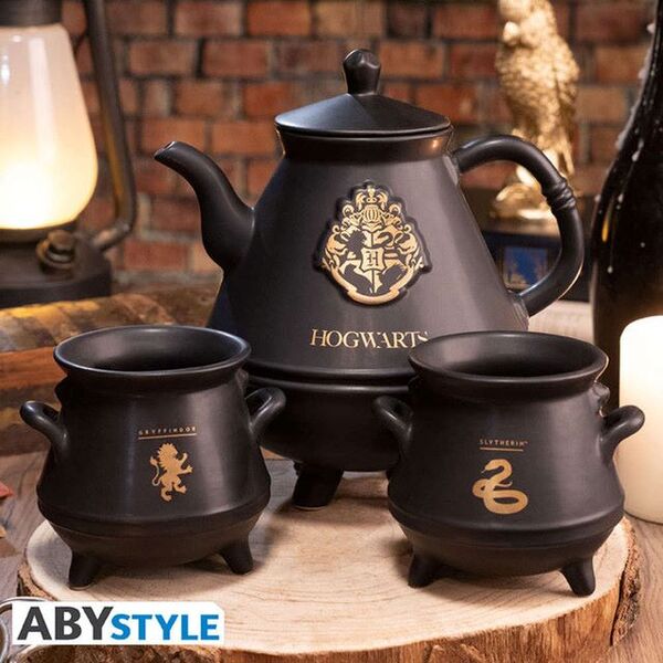 Harry Potter Teapot & Mugs