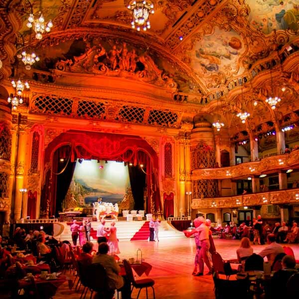 Find Me a Gift Blackpool Tower Ballroom & Afternoon Tea 2