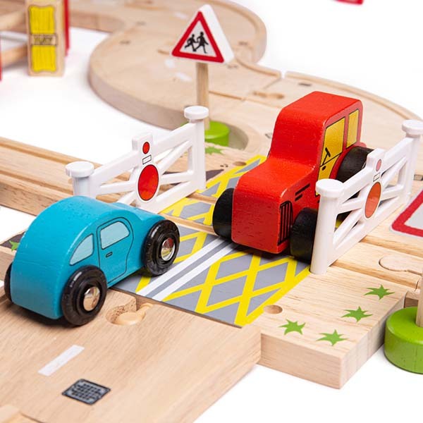 Bigjigs Rail Road & Rail Train Set