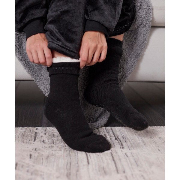 Ribbon Adult Eskimo Style Fleece Socks (7-11)