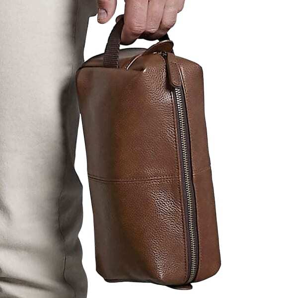 Quadra NuHide Faux Leather Washbag