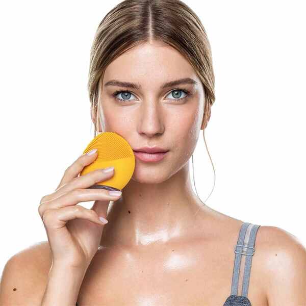 FOREO Luna Mini 2 Facial Cleansing Brush, Sunflower Yellow