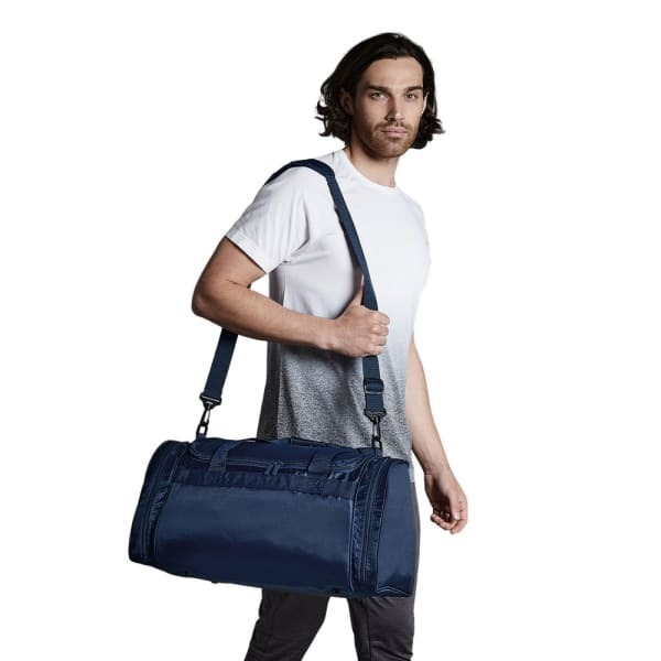 Quadra Plain Sports Holdall