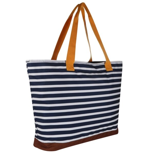 Regatta Stamford Beach Tote Bag