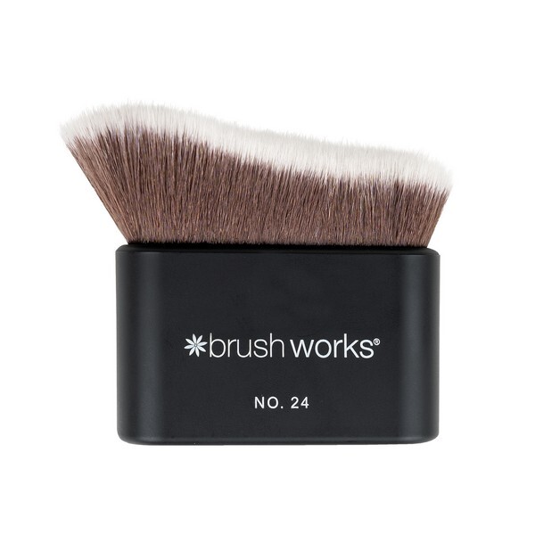 Brushworks No. 24 Blending Face & Body Brush