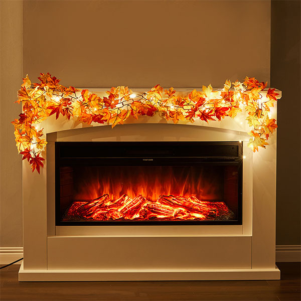 Livingandhome Hanging Artificial Maple Leaf Garland