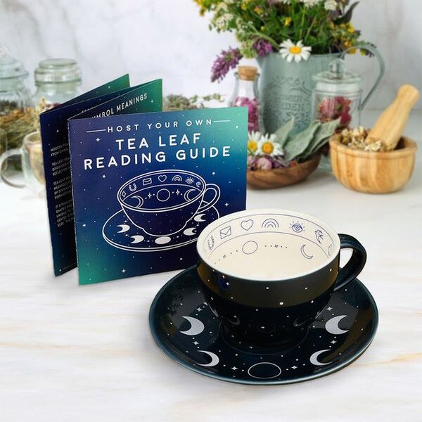 Prezzybox Tea Leaf Reading Cup & Saucer