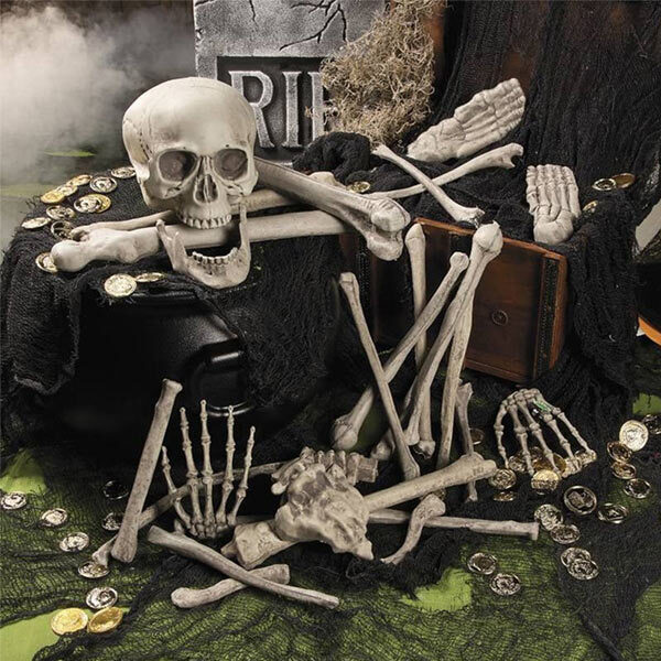 Livingandhome 28 Pcs Halloween Skeleton Decoration Kit