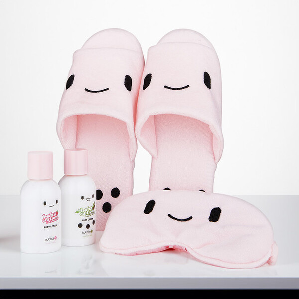 Bubble T Boba Slippers & Eye Mask Set