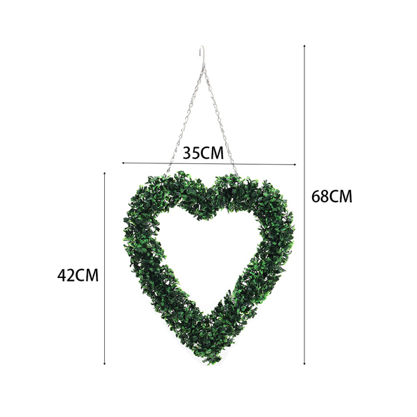 Livingandhome Artificial Boxwood Green Leaves Heart Wreath