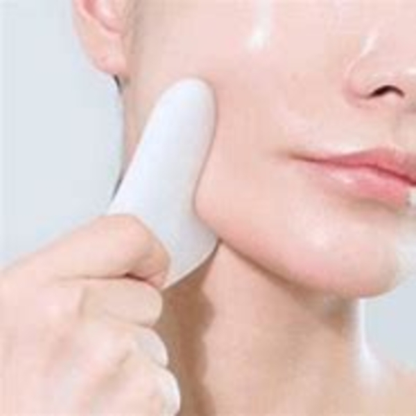 Fillimilli V Face Massager Gua Sha