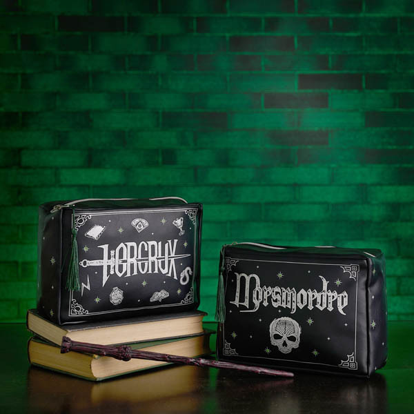 Harry Potter Dark Arts Wash Bag - Morsmorde