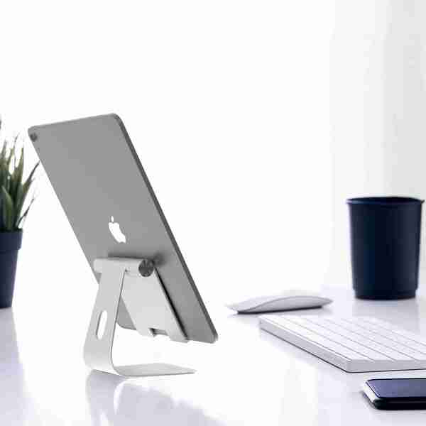 iBeani Adjustable Aluminium iPad & Tablet Stand Silver