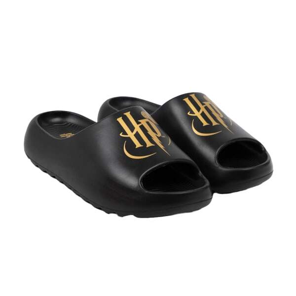 Harry Potter Kids Golden Snitch Moulded Footbed Sliders (2)