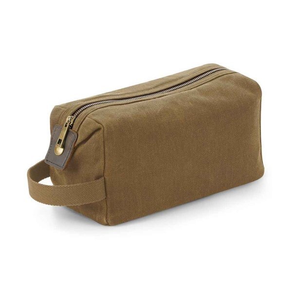 Quadra Heritage Leather Trim Toiletry Bag