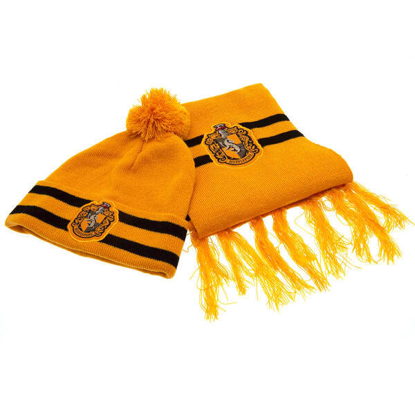 Harry Potter Kids Hufflepuff Crest Hat And Scarf Set