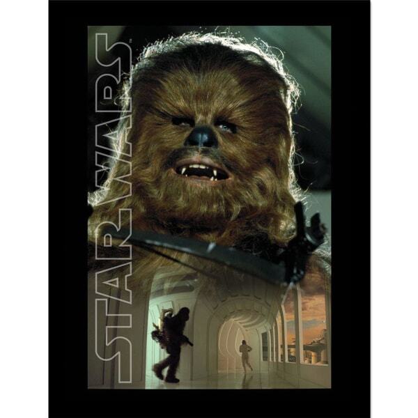 Star Wars Chewy Key Art Framed Poster (40cm x 30cm)