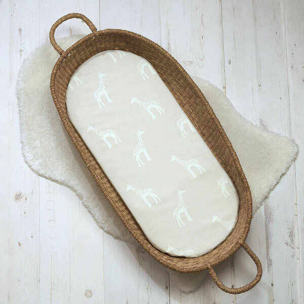 The Tiny Bed Co. Basket Changing Mat - Milou the Giraffe