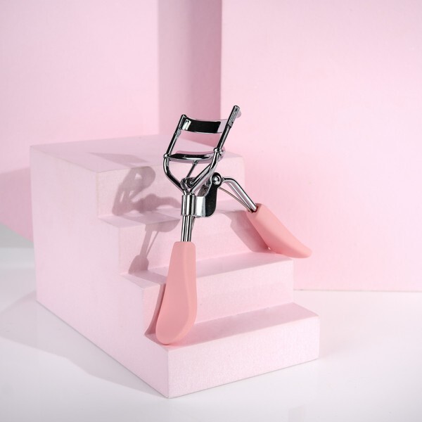 Brushworks Eyelash Curler - Pink