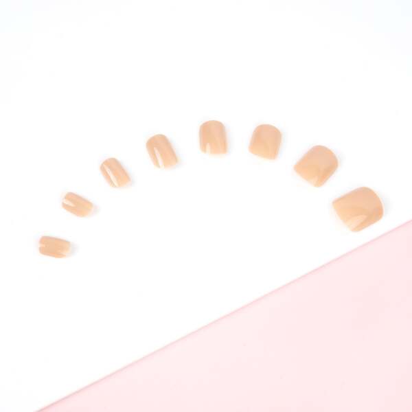 Invogue Honey Nude Square Nails - Pack of 24