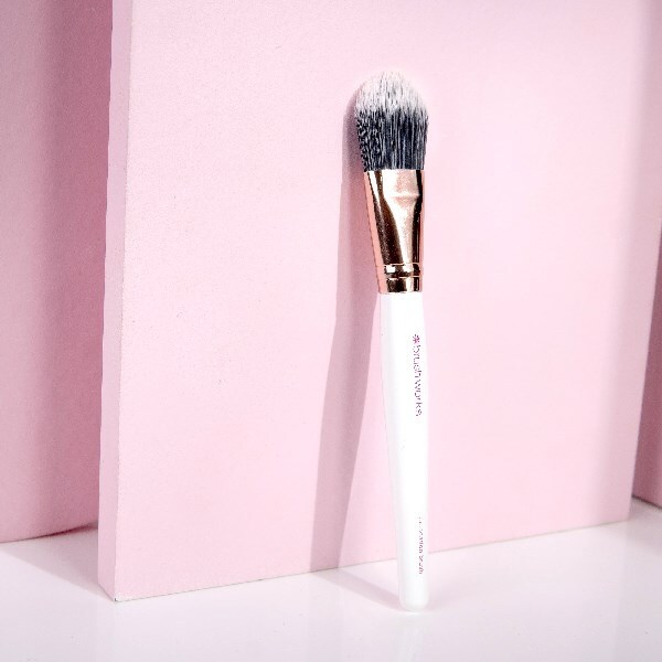 Brushworks White & Gold Foundation Brush