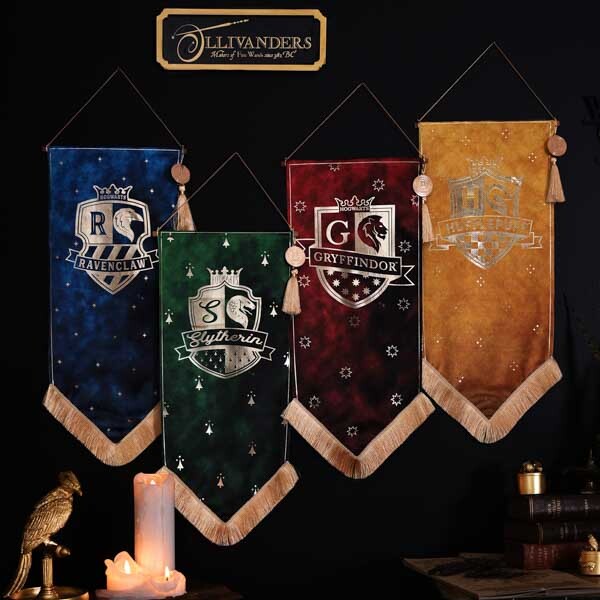 Harry Potter Alumni Hanging Banner Hufflepuff