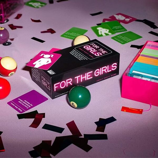 Prezzybox For The Girls Card Game