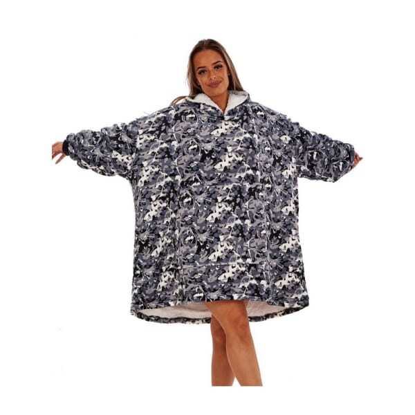 Adult Camouflage Fleece Hoodie Blanket