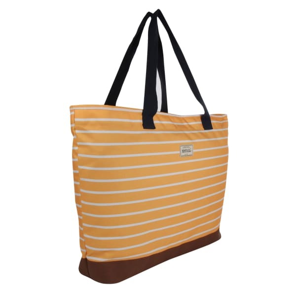 Regatta Stamford Beach Tote Bag