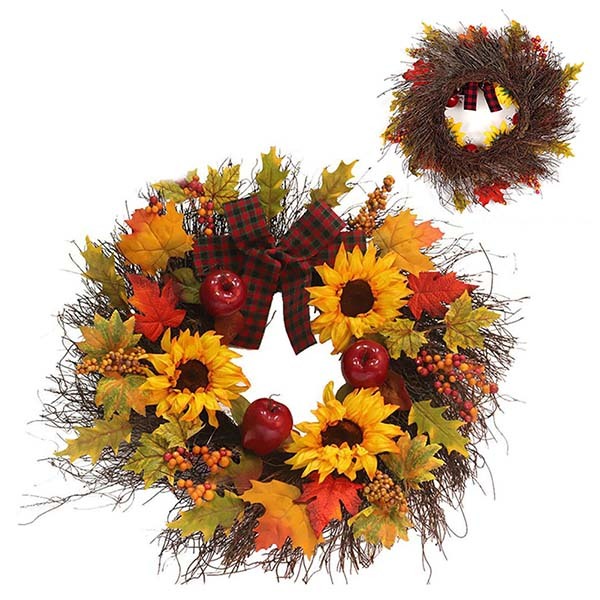 Livingandhome Prelit Autumn Wreath