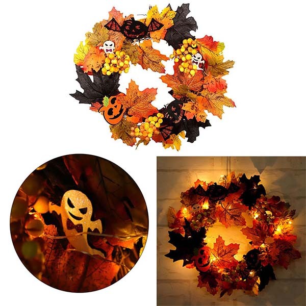 Livingandhome Halloween Wreath with LED Lights