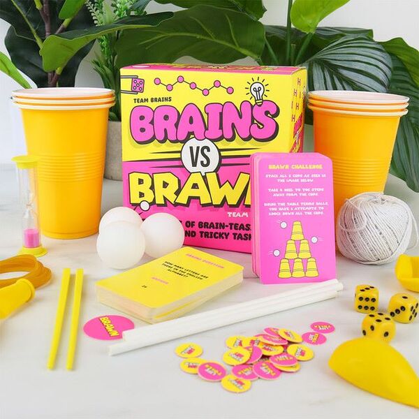 Prezzybox Brains Vs Brawns Family Game