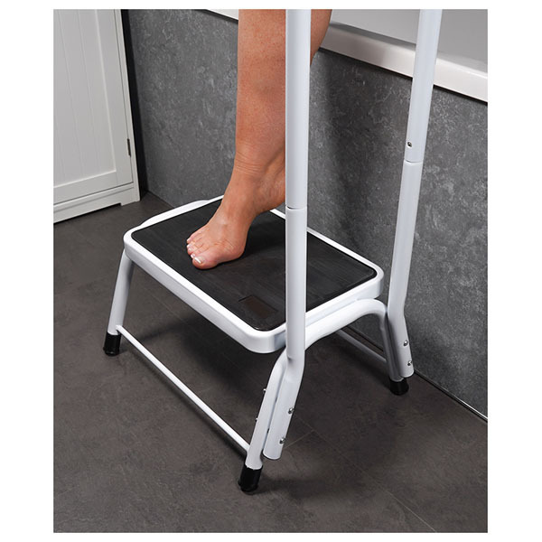 Aidapt Step Stool With Handrail