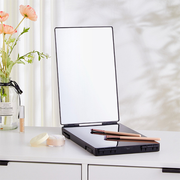 Livingandhome 3-Way Makeup Mirror