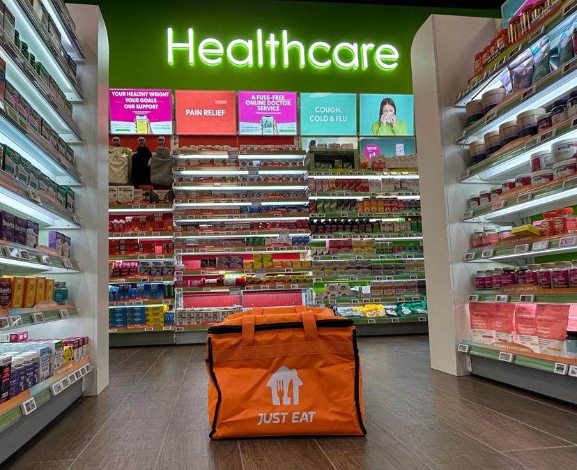 e1125_M_JustEat_ShoppingBag.jpg e1125_M_JustEat_ShoppingBag.jpg