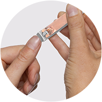 e0326-tweezerman-cat-nail-tools