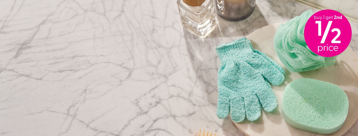 e1026_L_toiletries_BOGSHP-on-Washing-Bathing.jpg e1026_L_toiletries_BOGSHP-on-Washing-Bathing.jpg