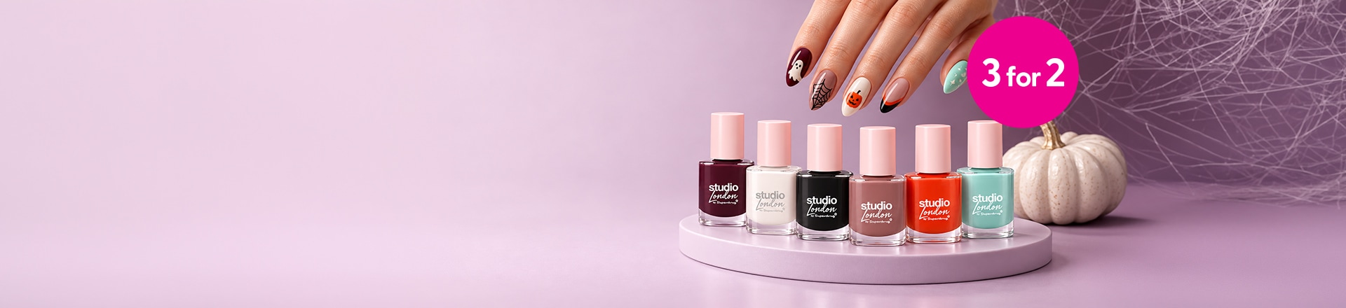 e1126_GS_makeup-Studio-3for2-Halloween-nail-theme.png