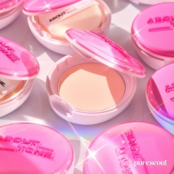 About Tone Glow Powder Pact (8G)