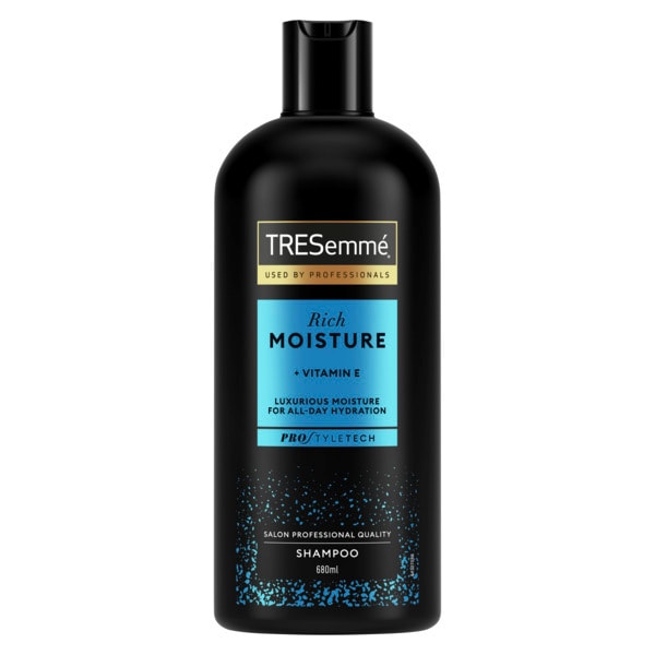 Tresemme Rich Moisture  Shampoo 680ml