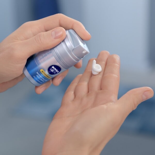 NIVEA MEN Active Energy Skin Revitaliser Face Cream, 50ml