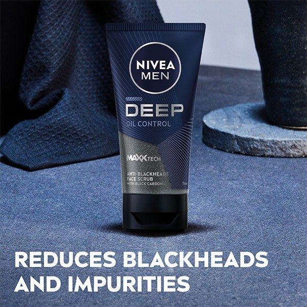 NIVEA MEN Deep Anti-Blackhead Scrub With Black Carbon 75ml