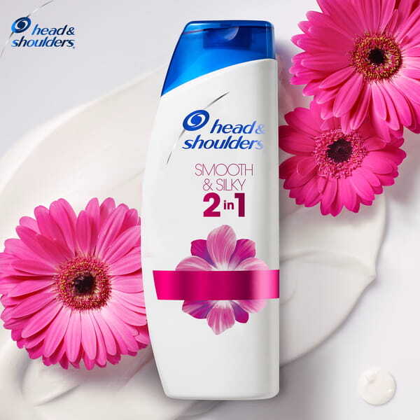 Head & Shoulders Smooth & Silky 2in1 Shampoo 450ml