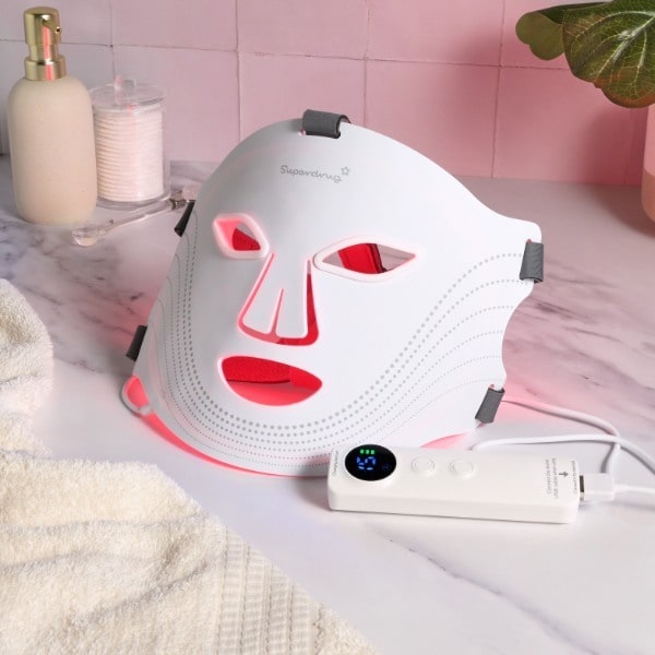 LED Light Therapy Face Mask