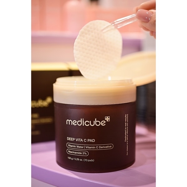 Medicube Deep Vita C Pad 150g (70pcs)